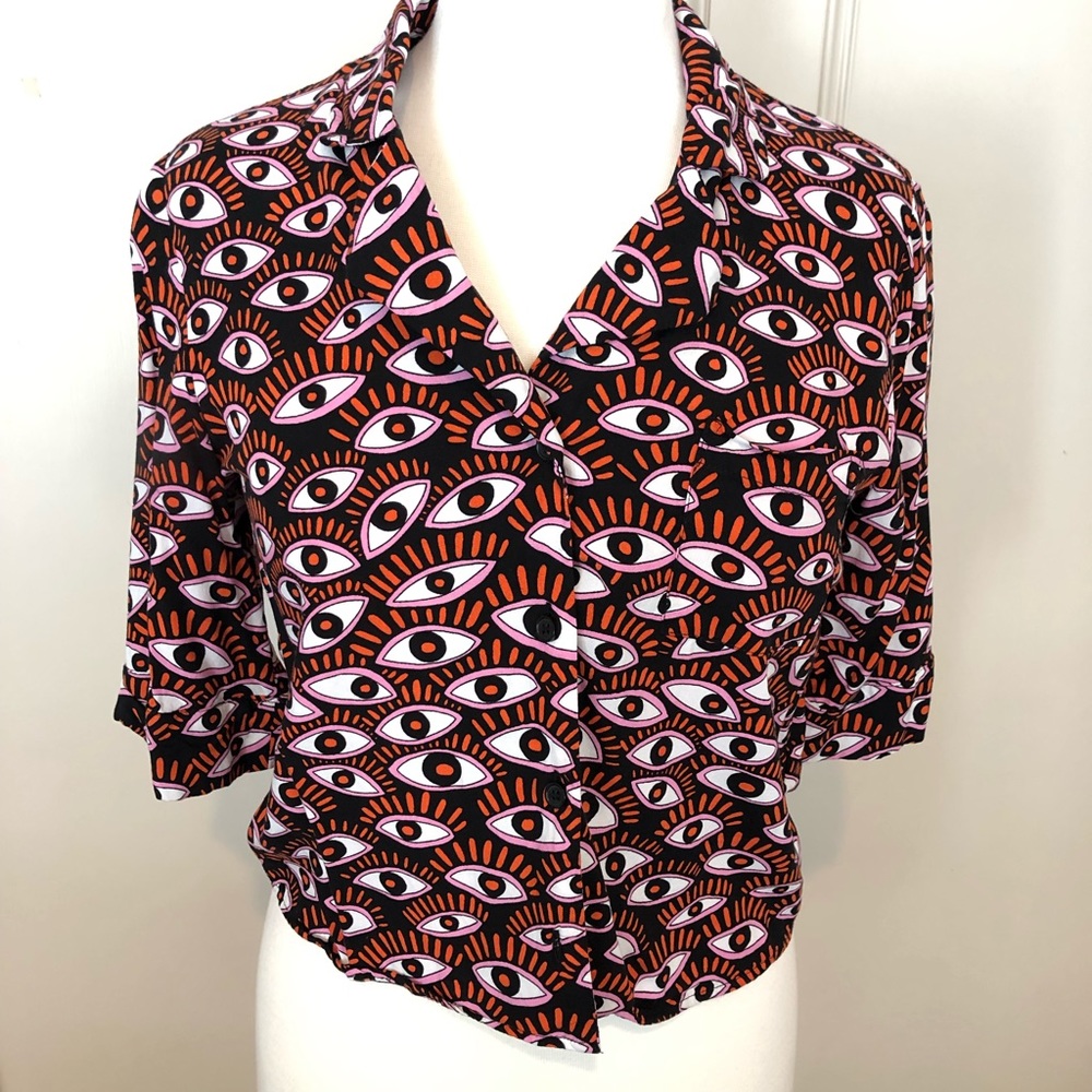 Monki eyes crop top button down shirt high low hem